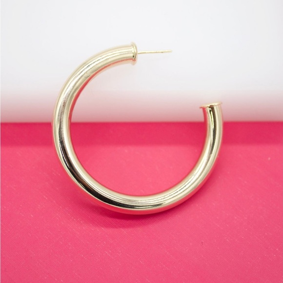 New Woman’s Boho Casual Medium Minimal Gold Tone Hoop Stud Earrings Earrings - Picture 11 of 16